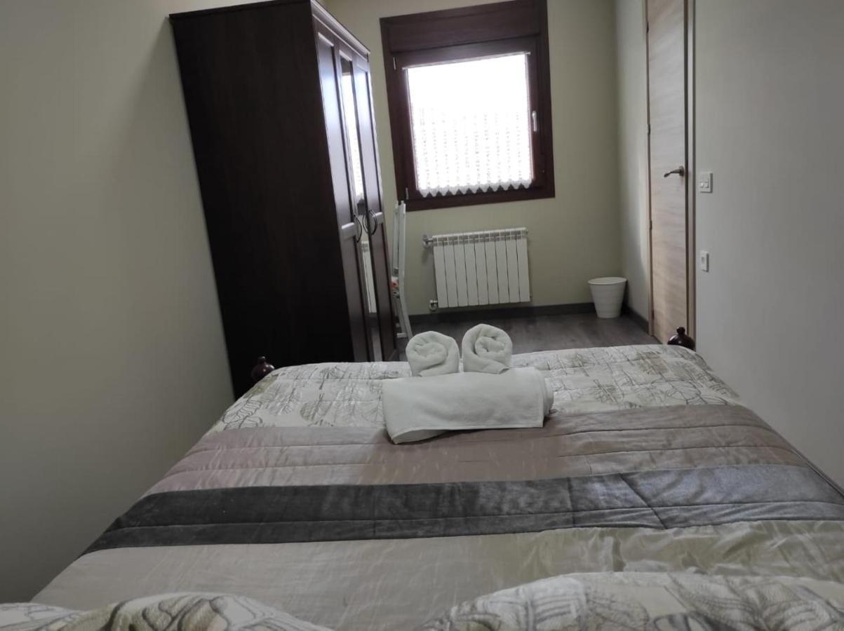 Apartamentos Turisticos Las 3 Golondrinas Peñafiel エクステリア 写真
